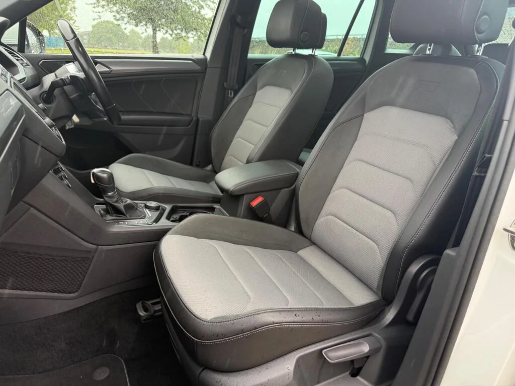 2016 Volkswagen Tiguan R-Line photo 10